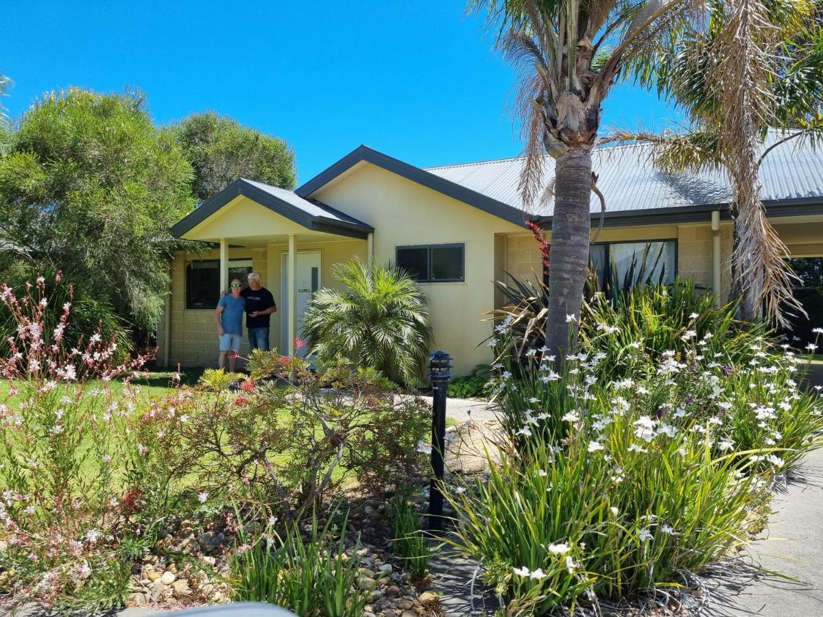 Island Cove Villas Коув Экстерьер фото