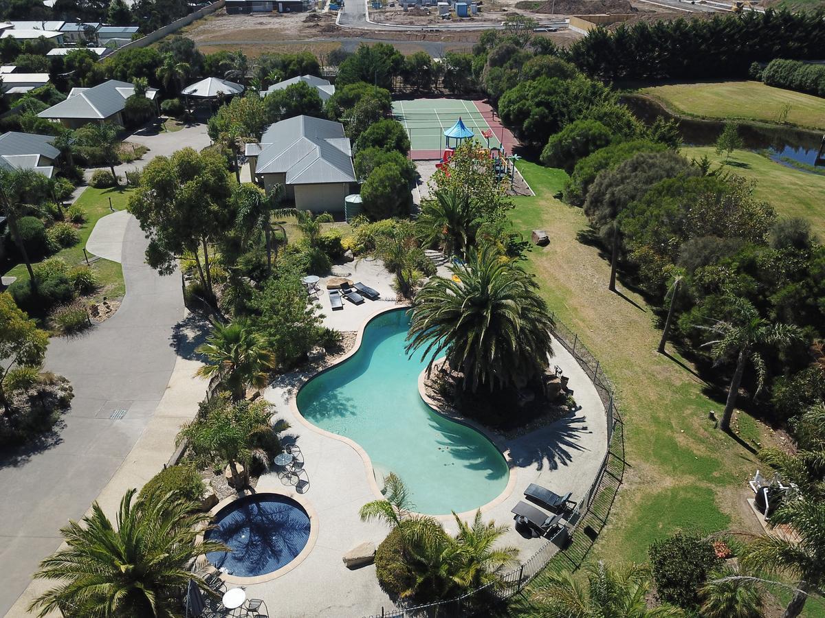 Island Cove Villas Коув Экстерьер фото